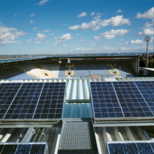Schüco-Arena in Bielefeld mit Solarstrom-Anlage, Foto: BSW-Solar/SMA Solar