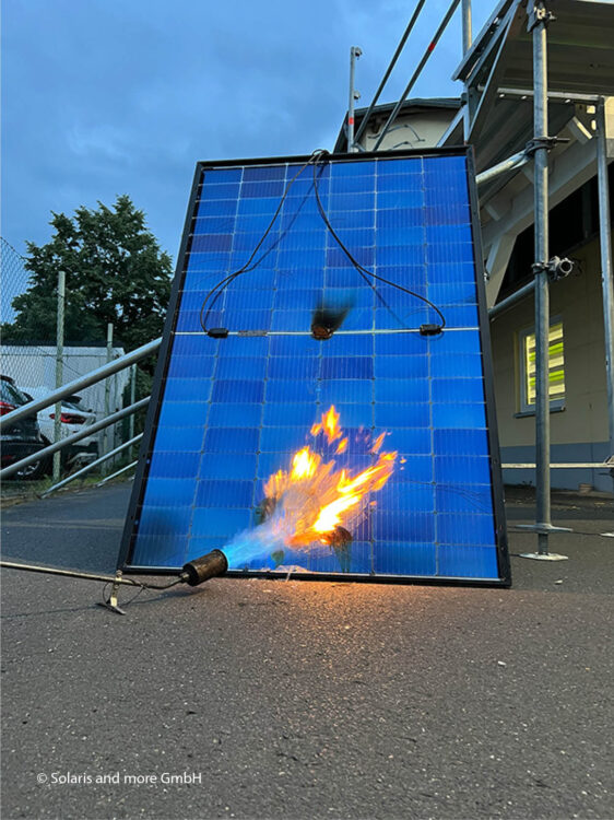 Brandversuch Glas-Glas-Solarmodul, Wissenswertes über Photovoltaik-Brände